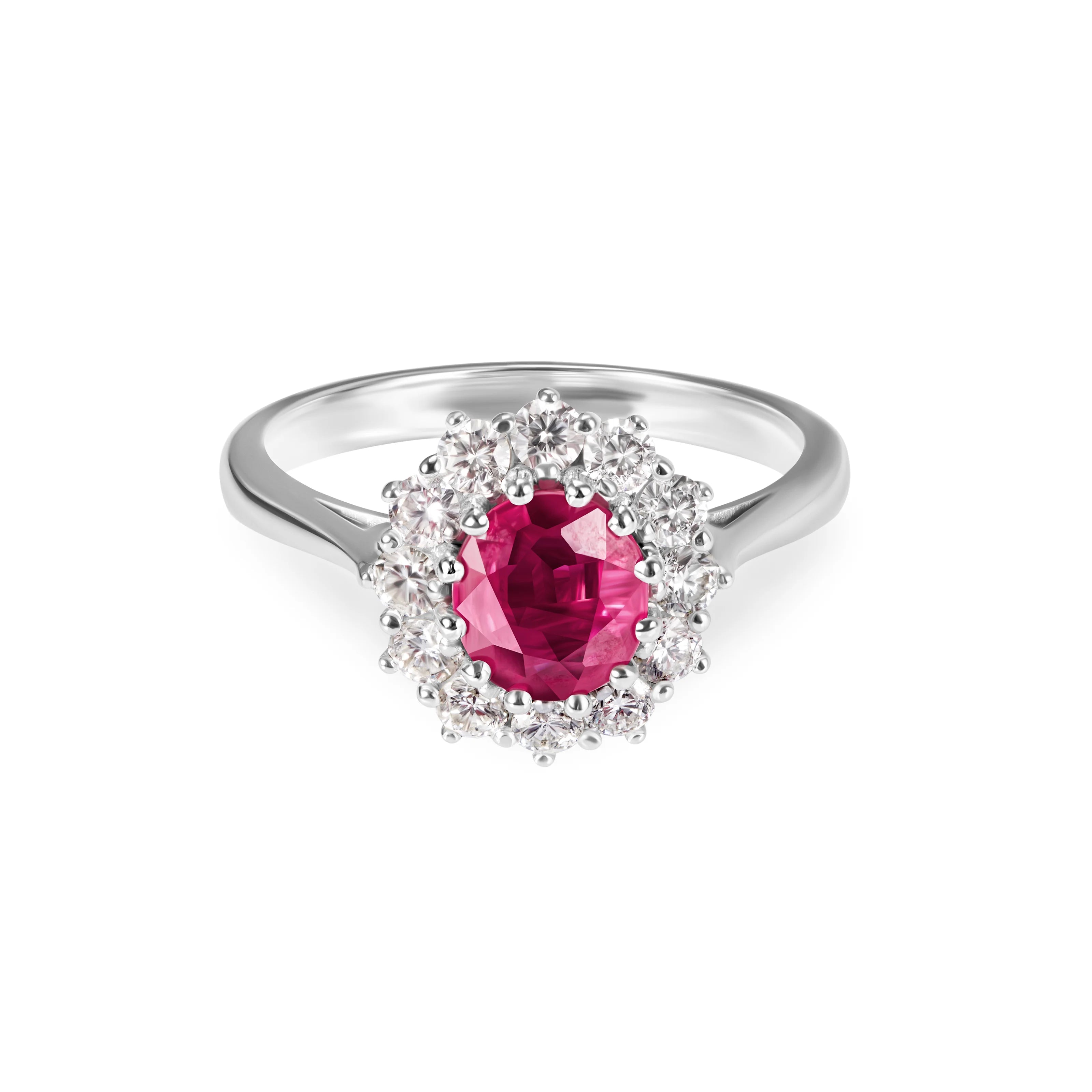 Bague rubis entourée de diamants