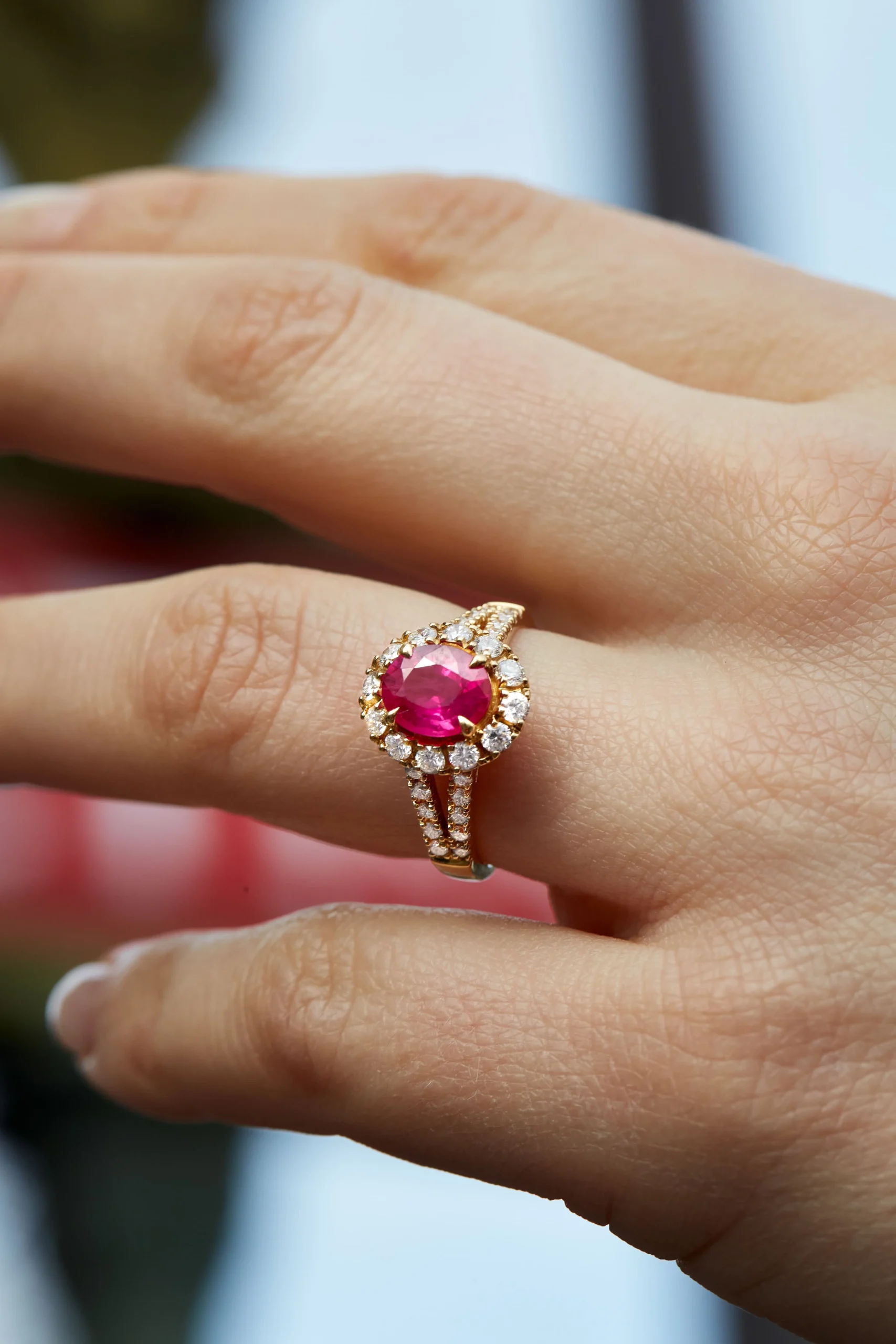 Bague-rubis-birmanie-diamants-or-jaune-politains-ls-1-8000000027-RBYG