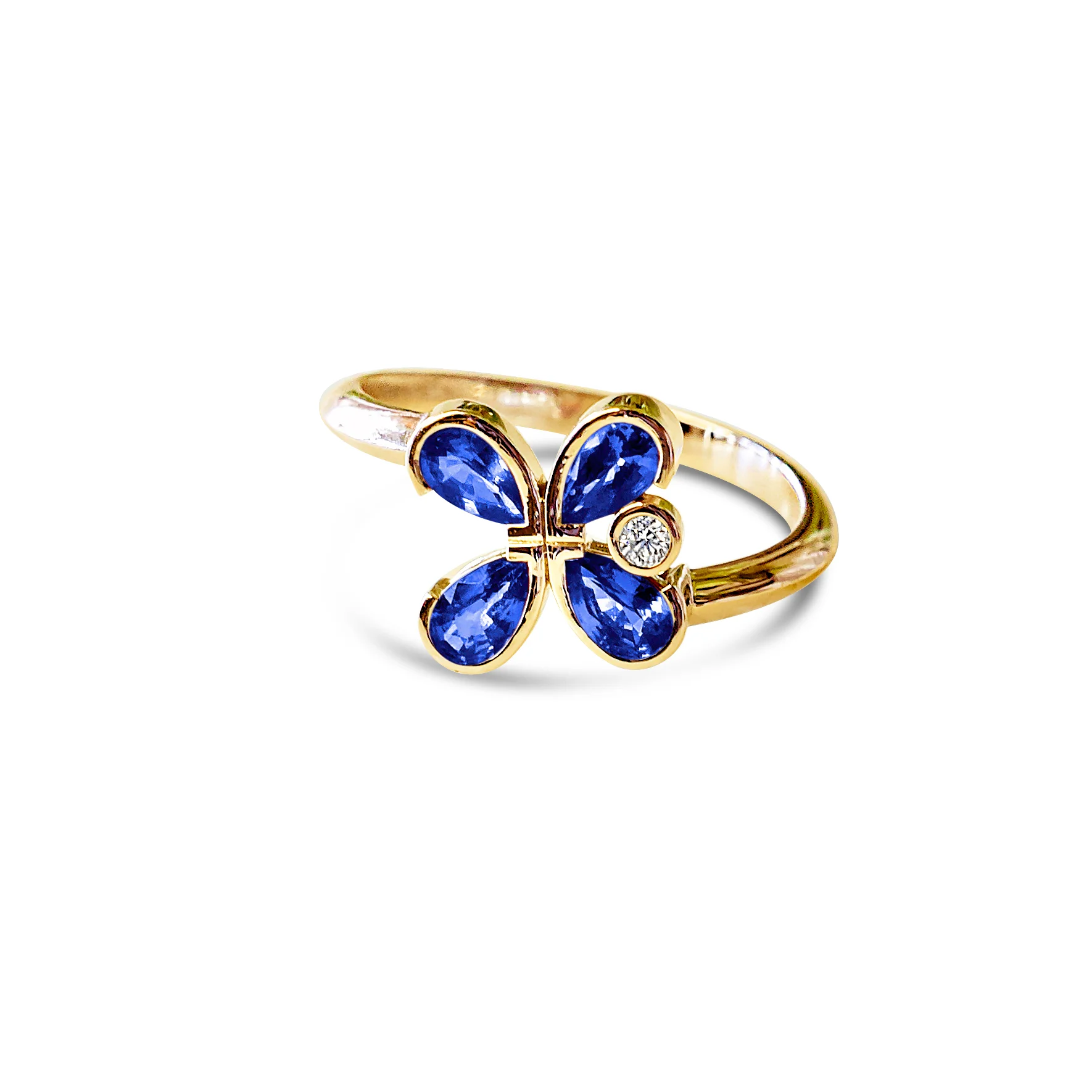 Bague-saphir-bleu-et-diamants-en-or-jaune-milestone-politains-face-8000000059-BSYG