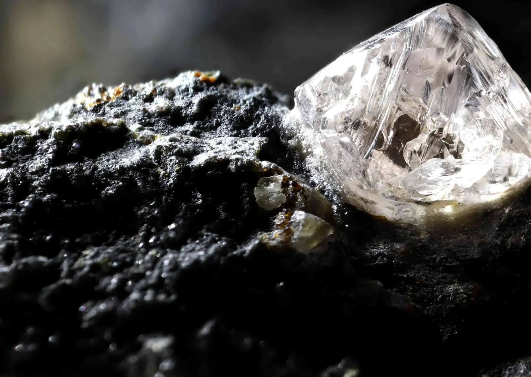 diamants-bruts-politains-paris-zurich