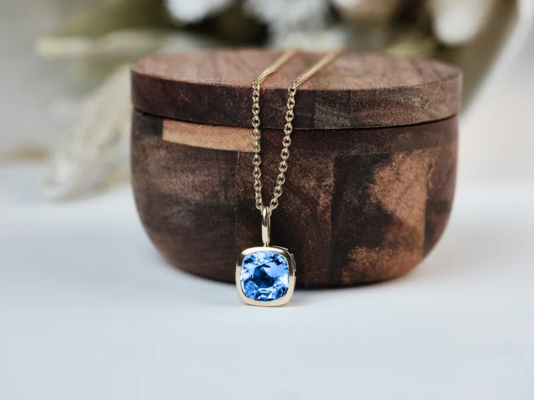 bijoux en or créé sur mesure par les ateliers Politains de Paris